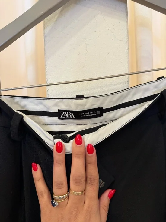 Zara Black Wide-Leg High-Rise Trousers - Picture 3 of 5